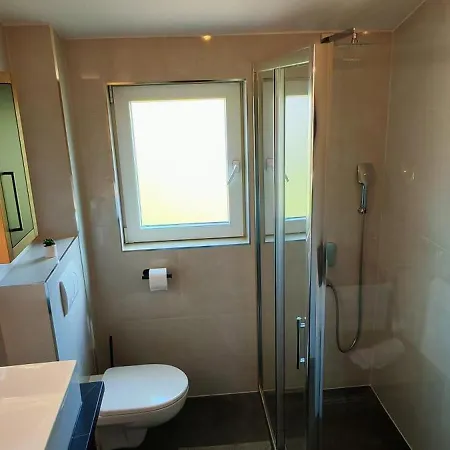 Frane With Private Pool Appartamento